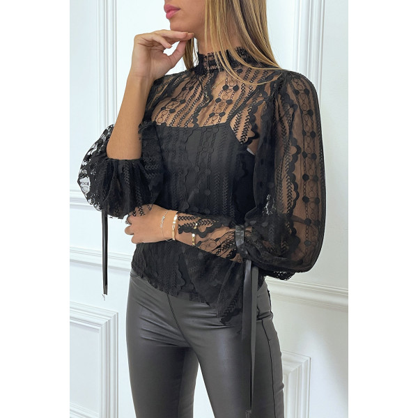 Blouse noire en tulle et dentelle à volants - 2