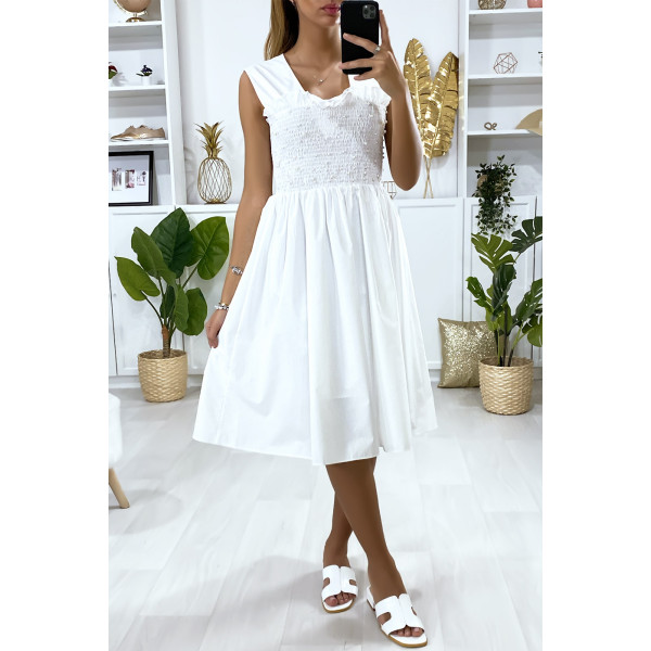 Robe patineuse blanche évasé avec perles et élastiques au buste - 1