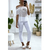 Blouse blanche en dentelle avec col bateau - 1