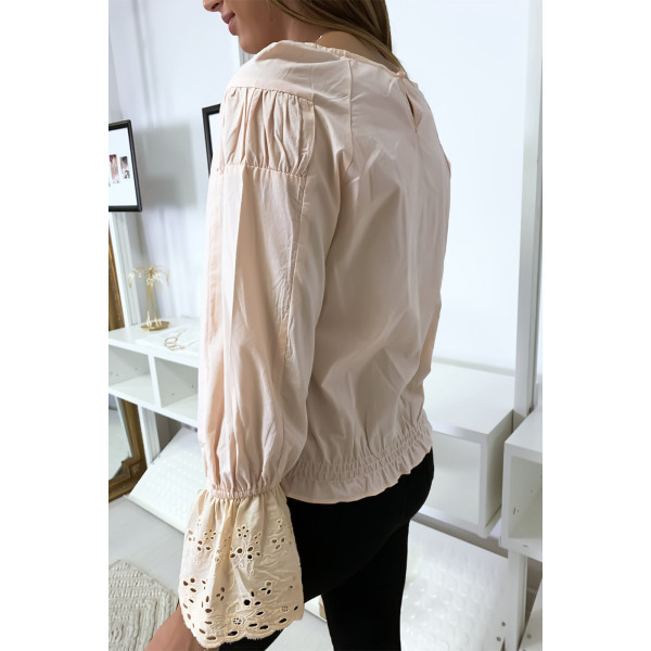 Blouse rose plissé au buste avec volant en dentelle aux manches - 10