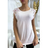 Tee shirt rose avec strass aux épaules - 2