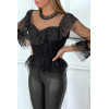 Blouse noire en dentelle à volants et col haut et plumetis - 4