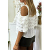 Blouse blanche à épaules dénudées et doublure crochet - 5