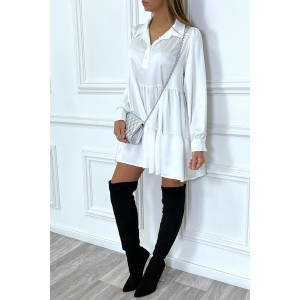 Robe chemise blanche satinée à volant - 3