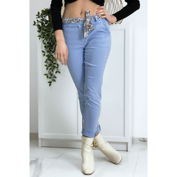 Pantalon strech bleu avec poches froufrou et ceinture - 4