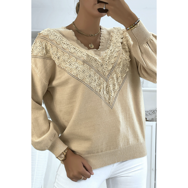 Pull beige pour femme en col V avec motif en dentelle - 3