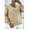 Pull beige pour femme en col V avec motif en dentelle - 3