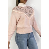 Pull très chic rose poudré à manches longues et col montant ajouré - 4