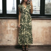 Longue robe motif feuille verte croisé et froncé à la taille - 3