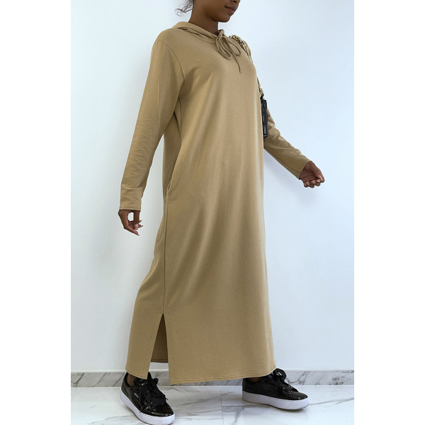 Longue robe sweat abaya camel à capuche - 4