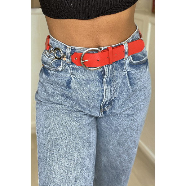 Ceinture rouge en simili avec chêne et accessoire argenté - 7