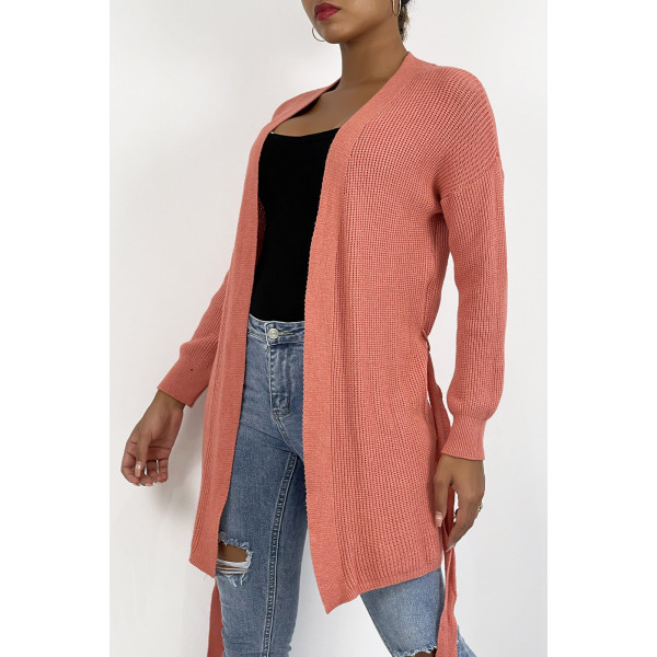 Gilet fluide corail en maille à nouer à la taille - 1