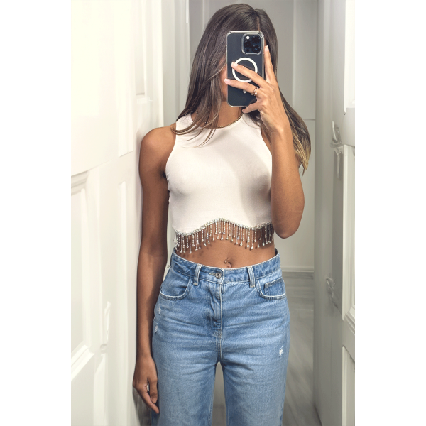 Crop top beige en maille côtelée sans manche avec sublimes perles pendantes : Élégance et délicatesse réunies - 3