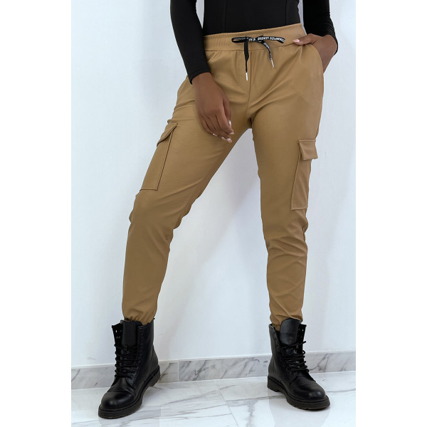 Pantalon jogging treillis en simili camel avec poches - 2