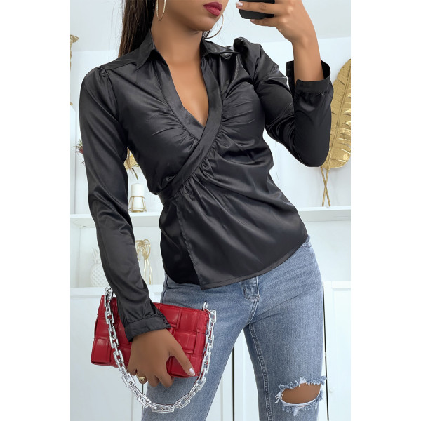 Chemise noir satiné style cache-coeur. F21 - 2