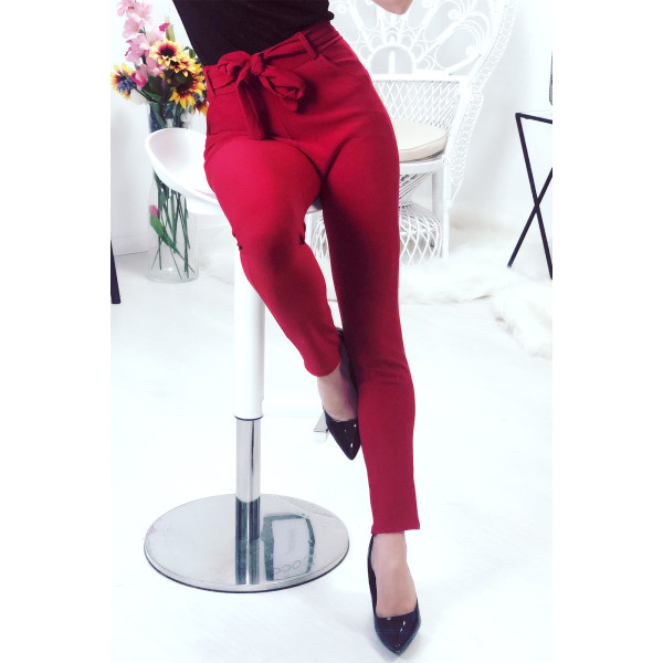 Pantalon rouge avec ceinture et poches - 2