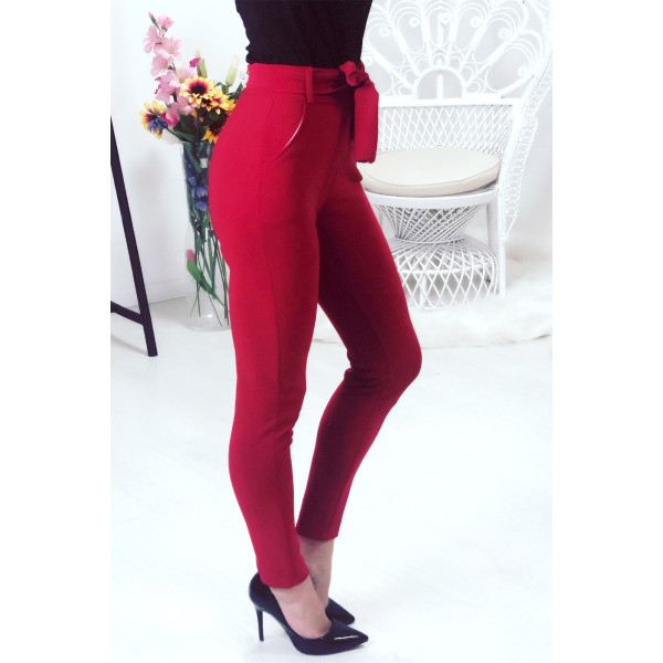 Pantalon rouge avec ceinture et poches - 6