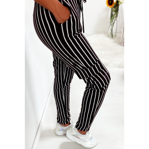 Pantalon jegging rayé noir et blanc avec poches sur les cotés - 5