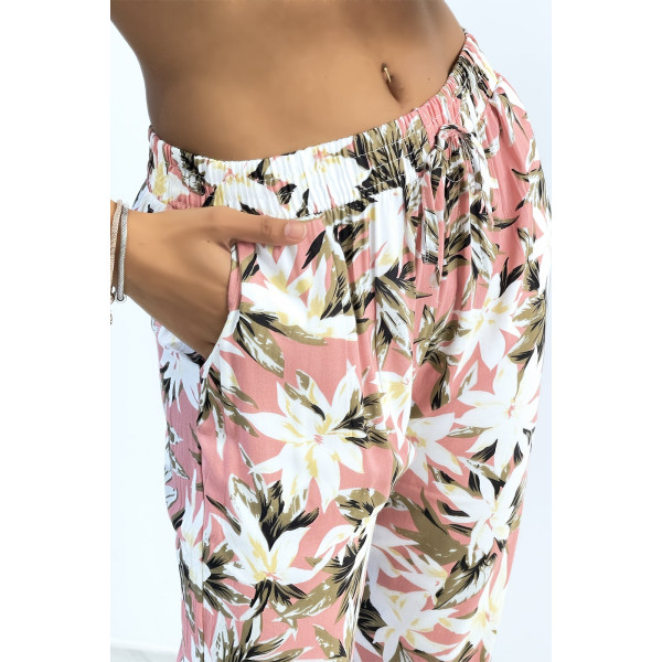 Pantalon fluide rose imprimé tropical resserré aux chevilles  - 4