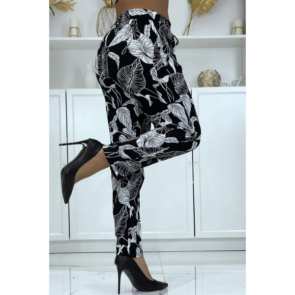 Pantalon fluide noir à motif floral B-31 - 4