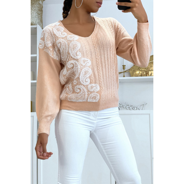 Pull col V rose pastel à motif dentelle blanche - 1