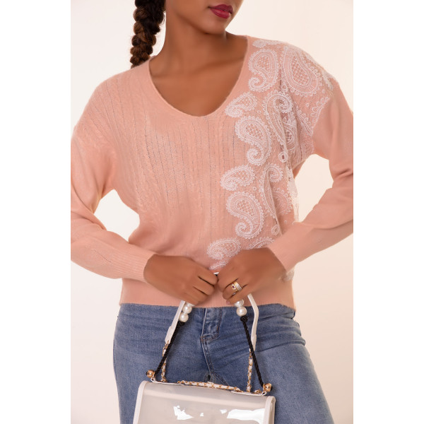 Pull col V rose pastel à motif dentelle blanche - 5