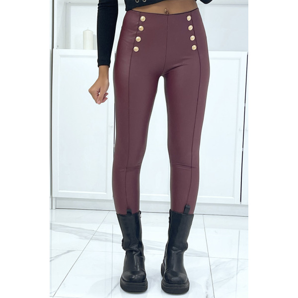 Pantalon slim bordeaux en simili avec boutons doré - 2